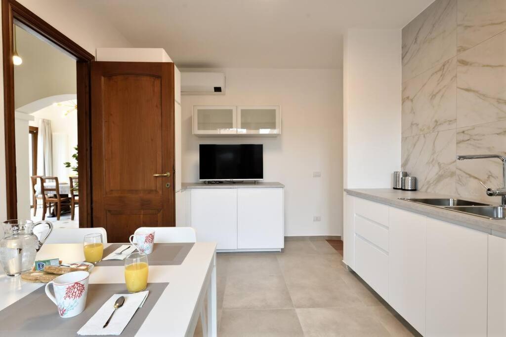 Amazing View - Exclusive Apartment Portu Frailis Àrbatax Екстериор снимка