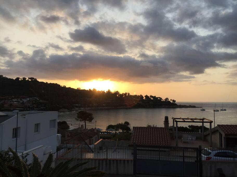 Amazing View - Exclusive Apartment Portu Frailis Àrbatax Екстериор снимка